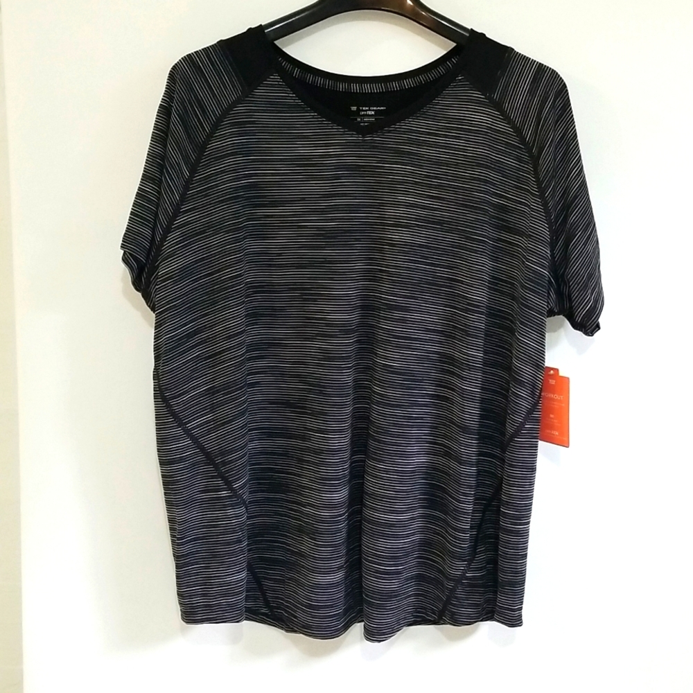 Womens 2X Tek Gear Dri-fit Short Sleeve Shirt